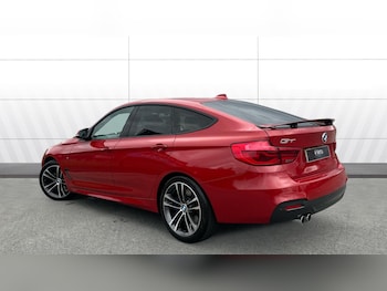 Used BMW 3 Series 2018 for sale - 76079685: Photo 2