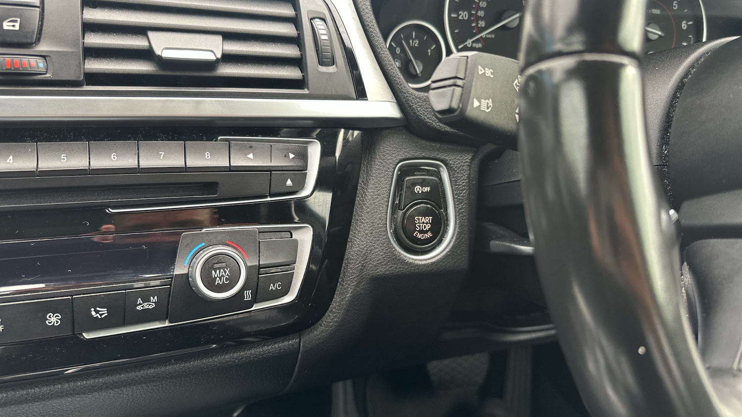Used BMW 3 Series 2018 for sale - 76079685: Photo 36