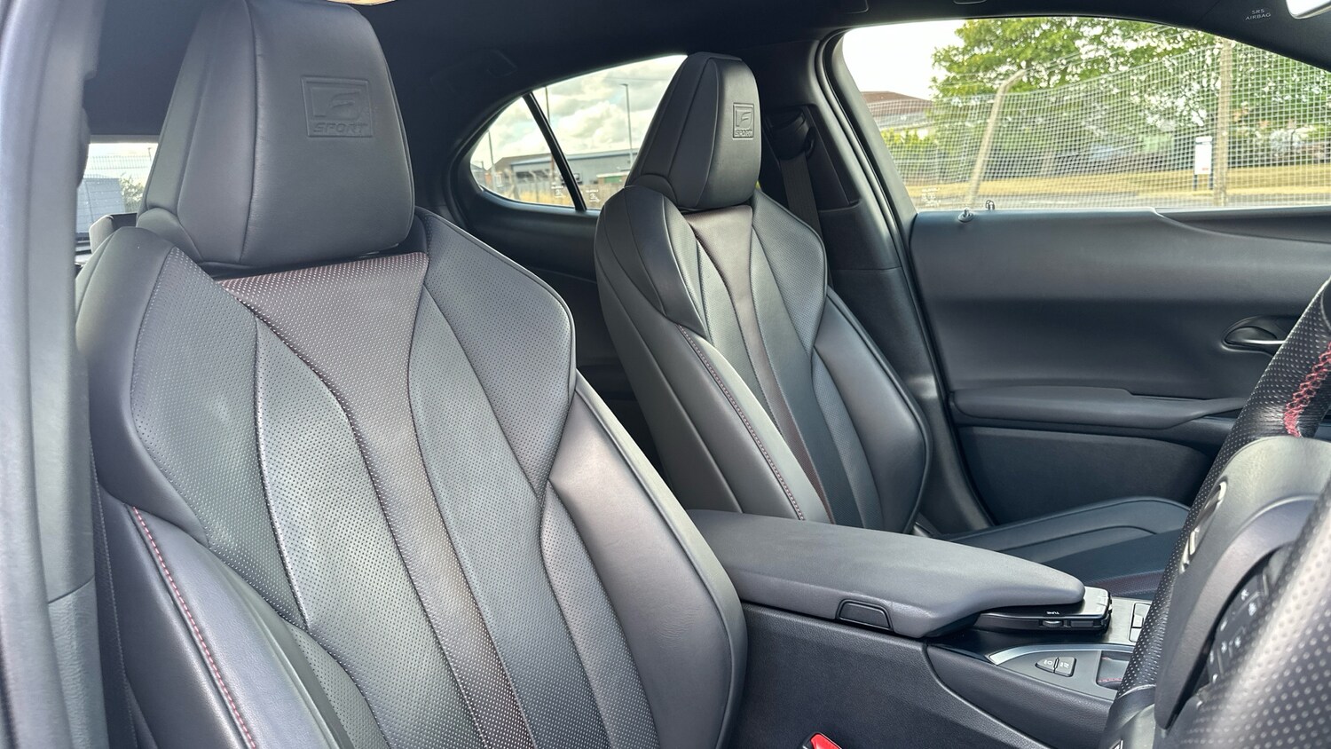 Used Lexus UX 2020 for sale - 76257563: Photo 47