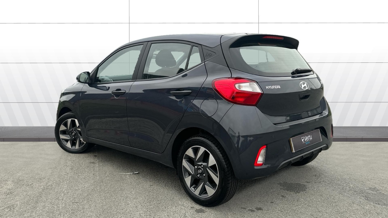 Used Hyundai i10 2024 for sale - 76531000: Photo 2