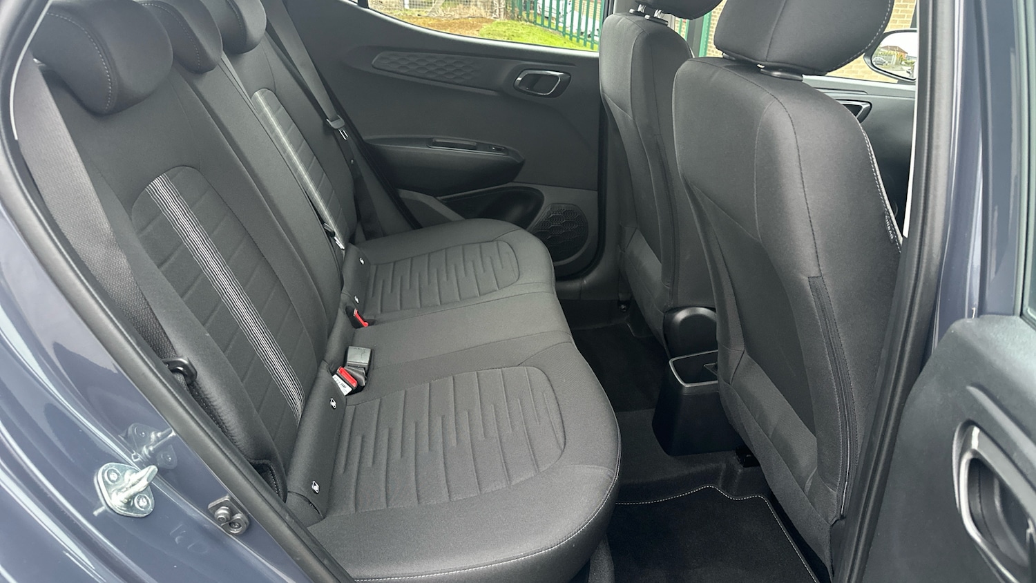 Used Hyundai i10 2024 for sale - 76531000: Photo 28