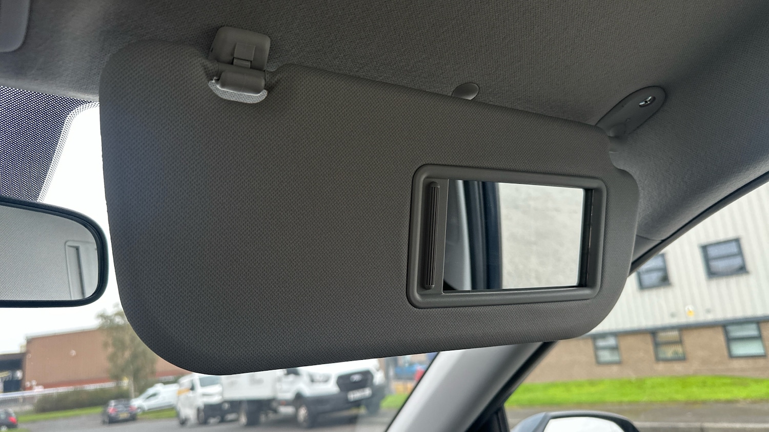 Used Hyundai i10 2024 for sale - 76531000: Photo 43