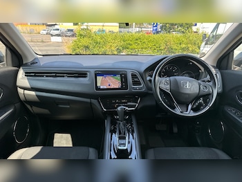 Used Honda HR-V 2020 for sale - 79125437: Photo