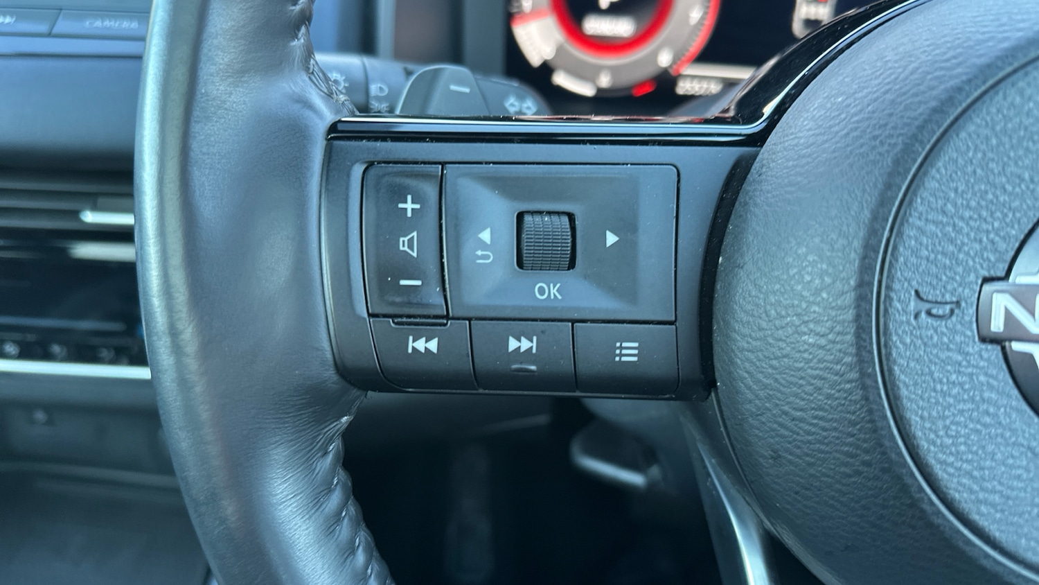 Used Nissan Qashqai 2022 for sale - 77069199: Photo 37