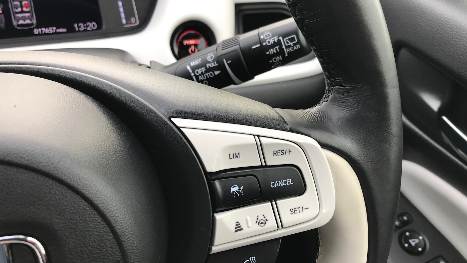 Used Honda Jazz 2023 for sale - 77729739: Photo 38