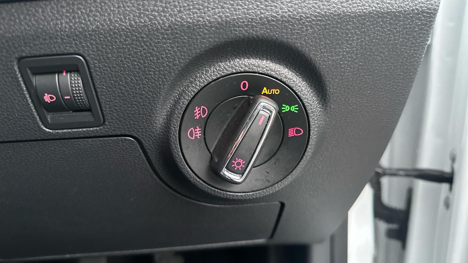 Used SEAT Arona 2020 for sale - 77233944: Photo 31