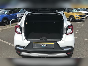 Used Renault Captur 2024 for sale - 78995702: Photo