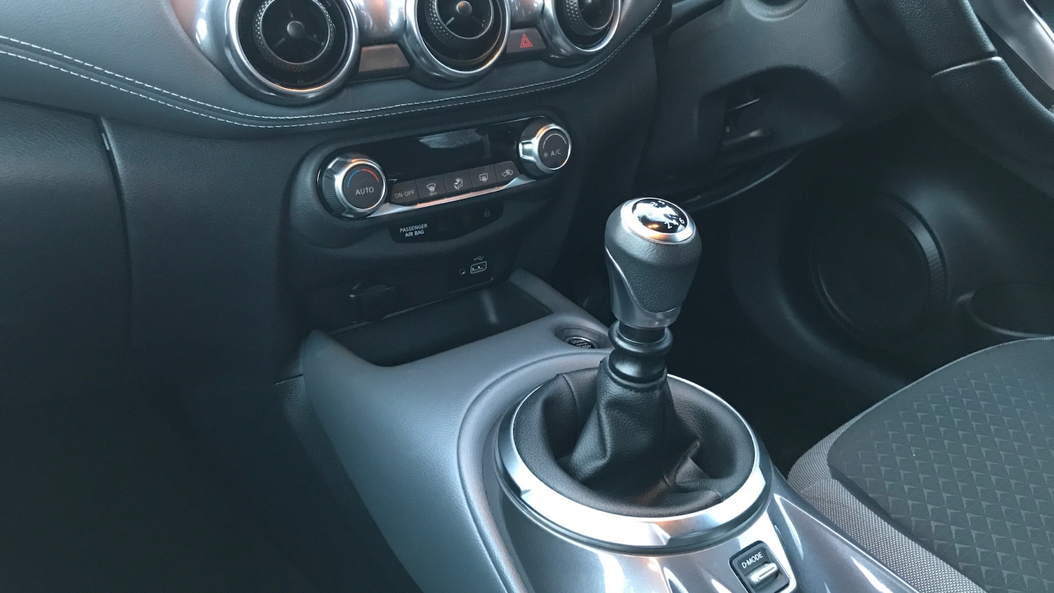 Used Nissan Juke 2022 for sale - 76921200: Photo 13