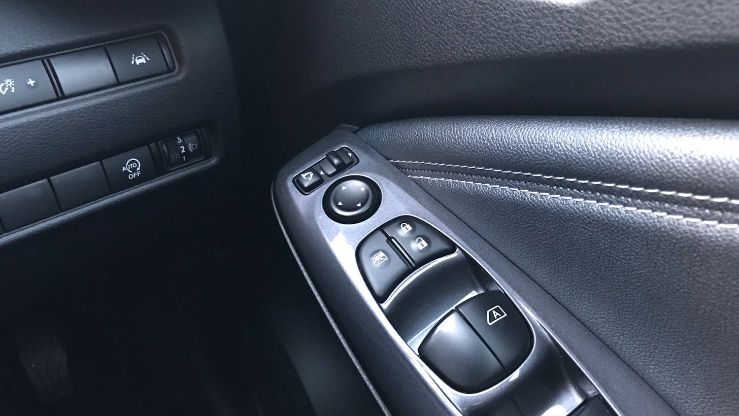 Used Nissan Juke 2022 for sale - 76921200: Photo 34