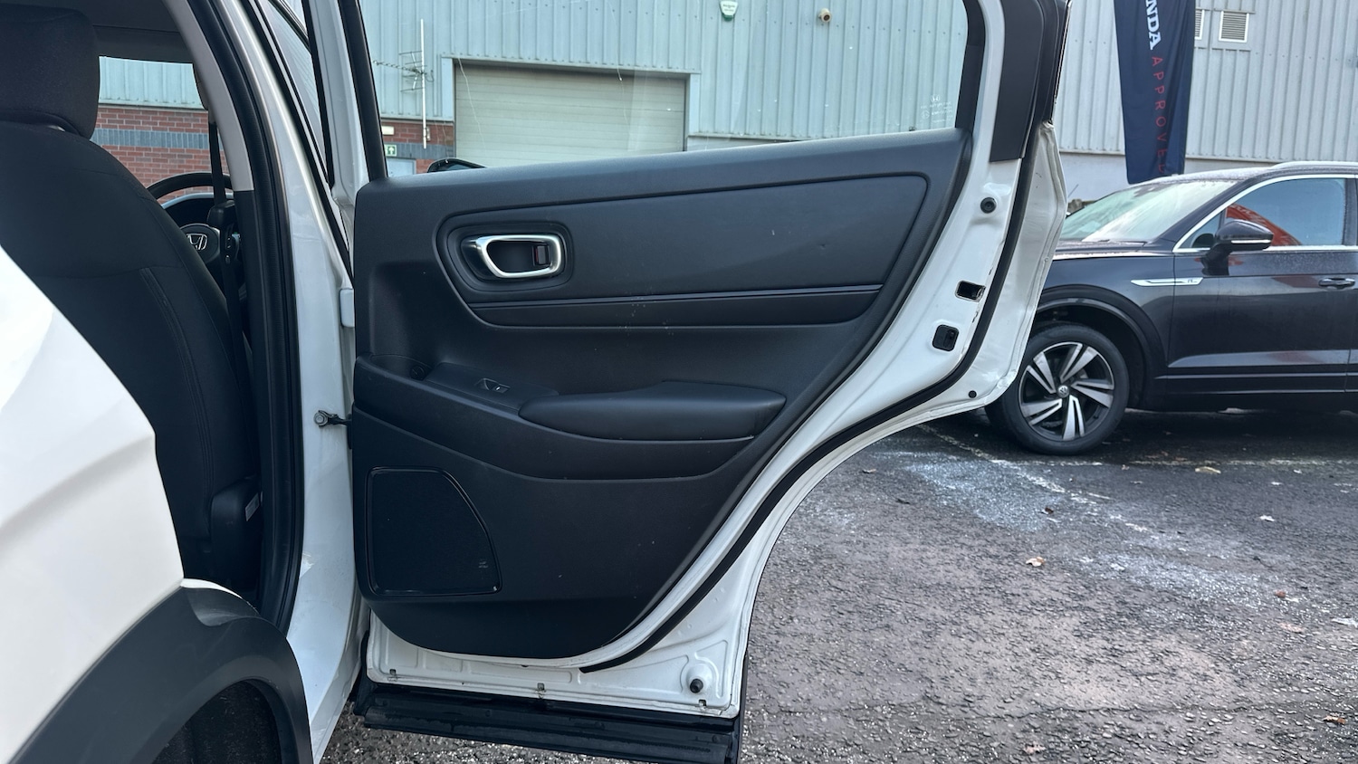 Used Honda HR-V 2023 for sale - 77069197: Photo 37