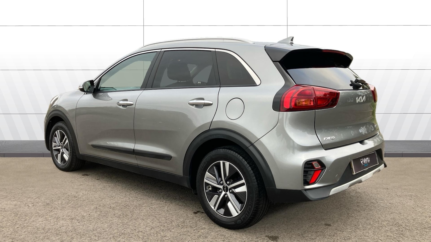 Used Kia Niro 2021 for sale - 76332717: Photo 2