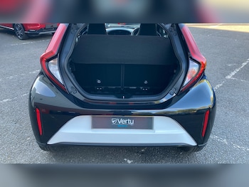 Used Toyota Aygo X 2023 for sale - 76222193: Photo 4