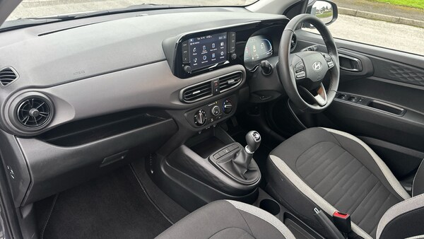 Used Hyundai i10 2024 for sale - 76255247: Photo 9