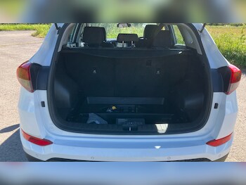 Used Hyundai TUCSON 2017 for sale - 78802056: Photo