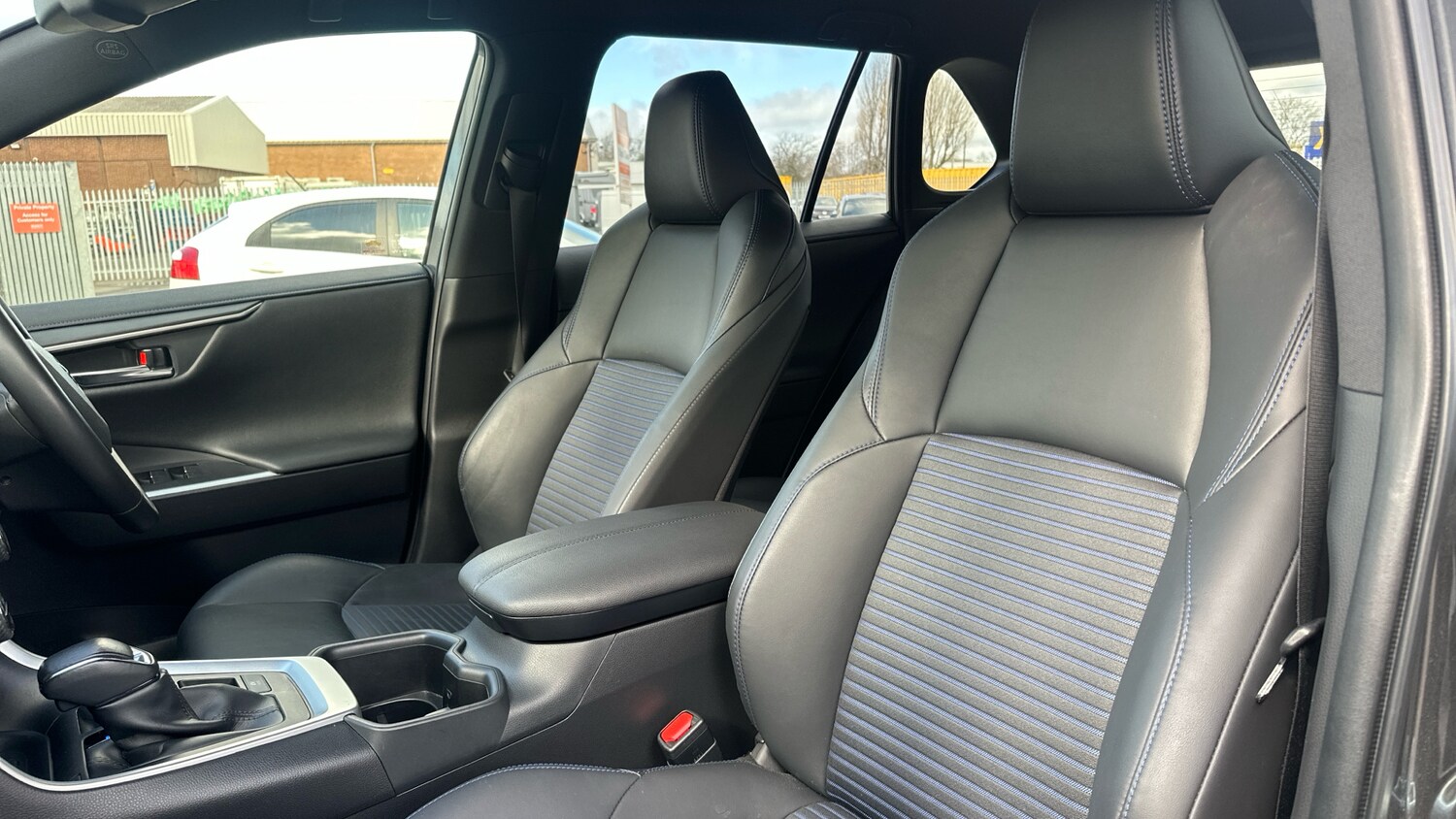 Used Toyota RAV4 2022 for sale - 78175729: Photo 21