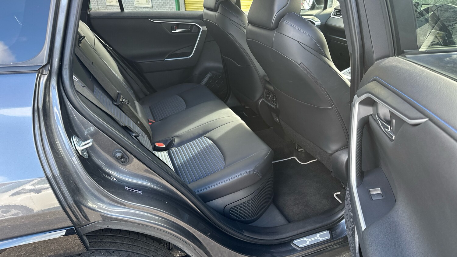 Used Toyota RAV4 2022 for sale - 78175729: Photo 29