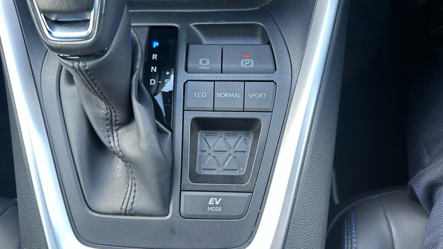 Used Toyota RAV4 2022 for sale - 78175729: Photo 33