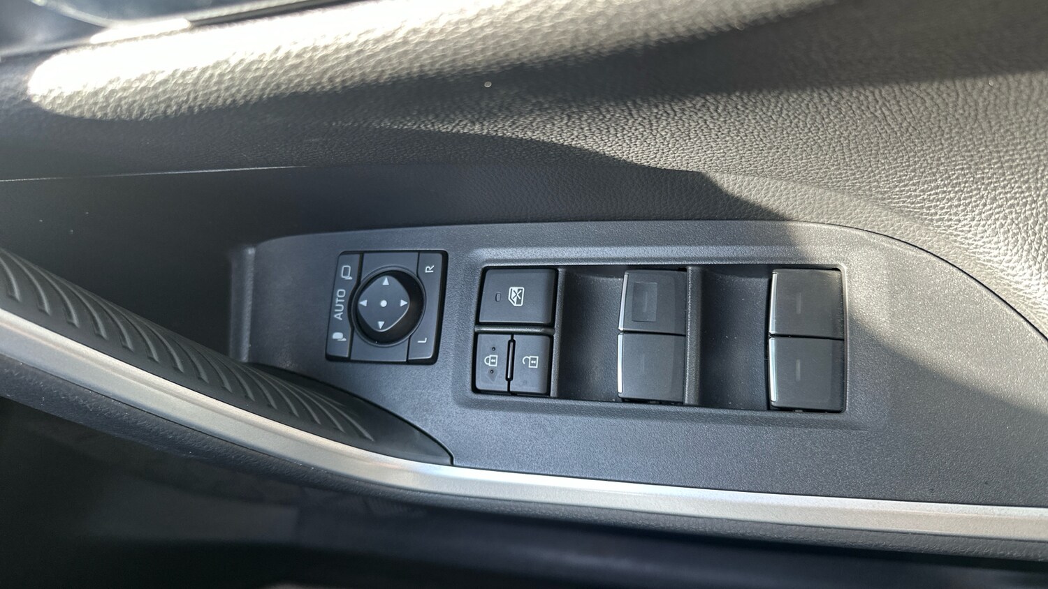 Used Toyota RAV4 2022 for sale - 78175729: Photo 40