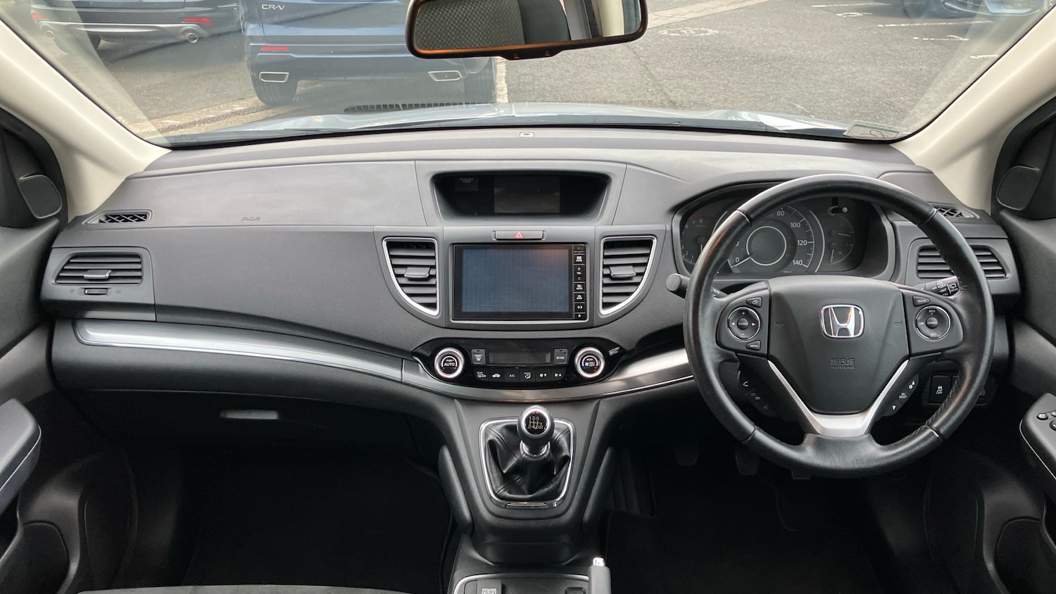 Used Honda CR-V 2018 for sale - 76830533: Photo 4