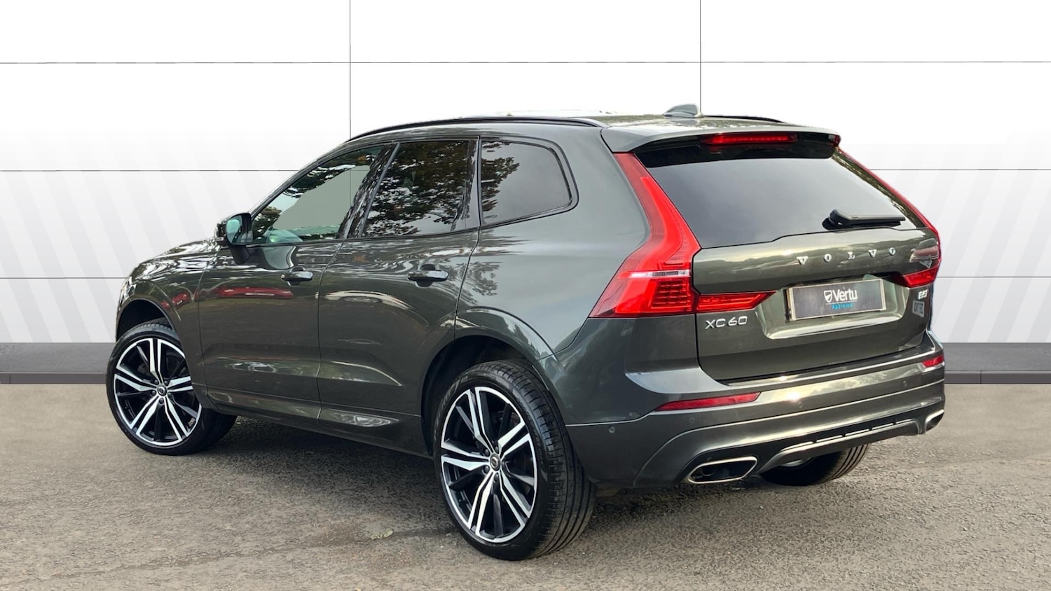 Used Volvo XC60 2020 for sale - 76340512: Photo 2