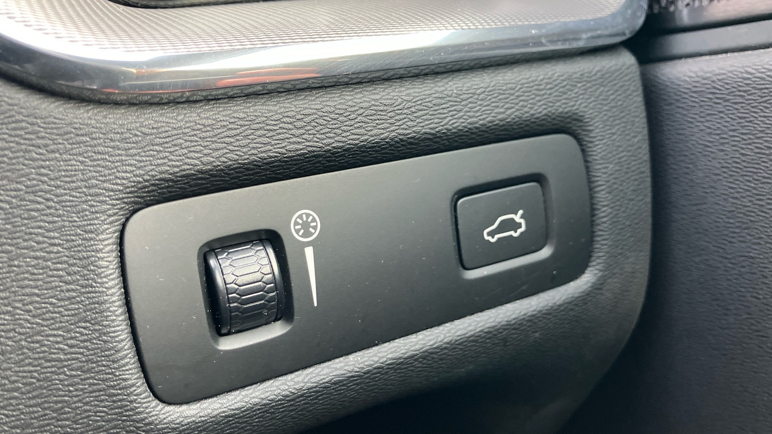 Used Volvo XC60 2020 for sale - 76340512: Photo 26