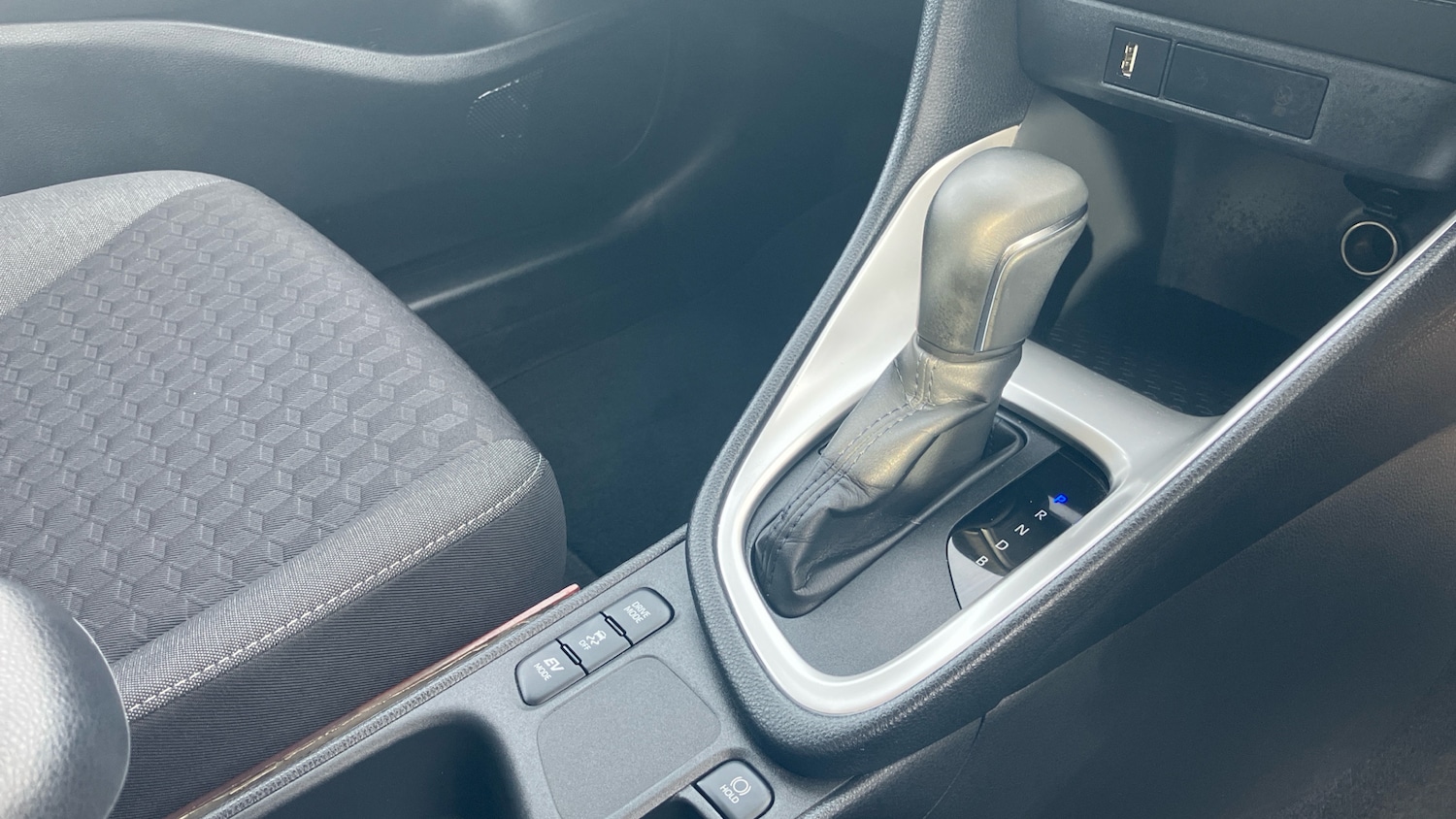 Used Toyota Yaris 2022 for sale - 77998209: Photo 13