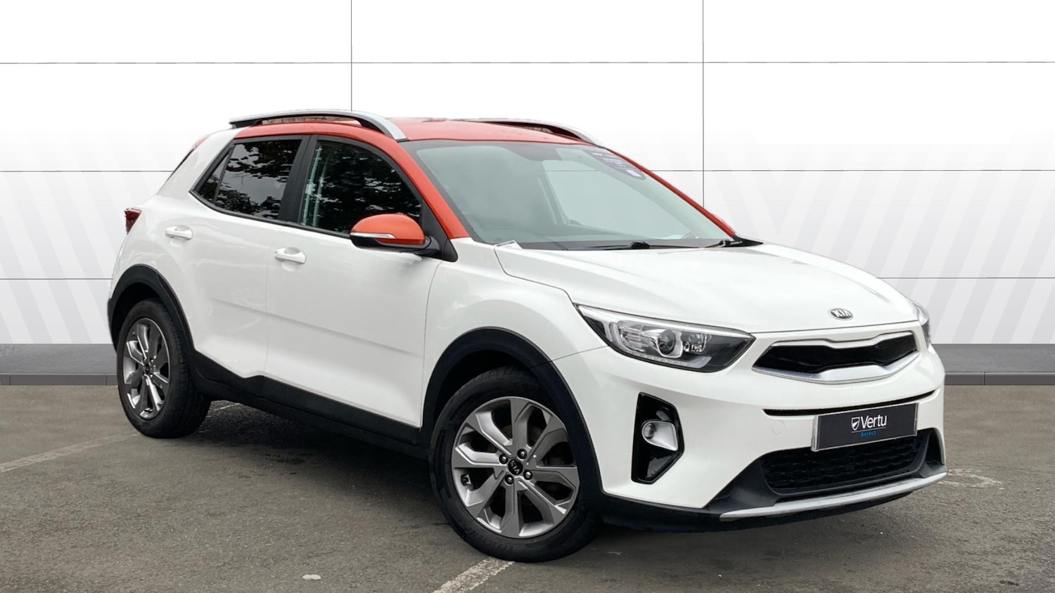 Used Kia Stonic 2019 for sale - 76329925: Photo 1