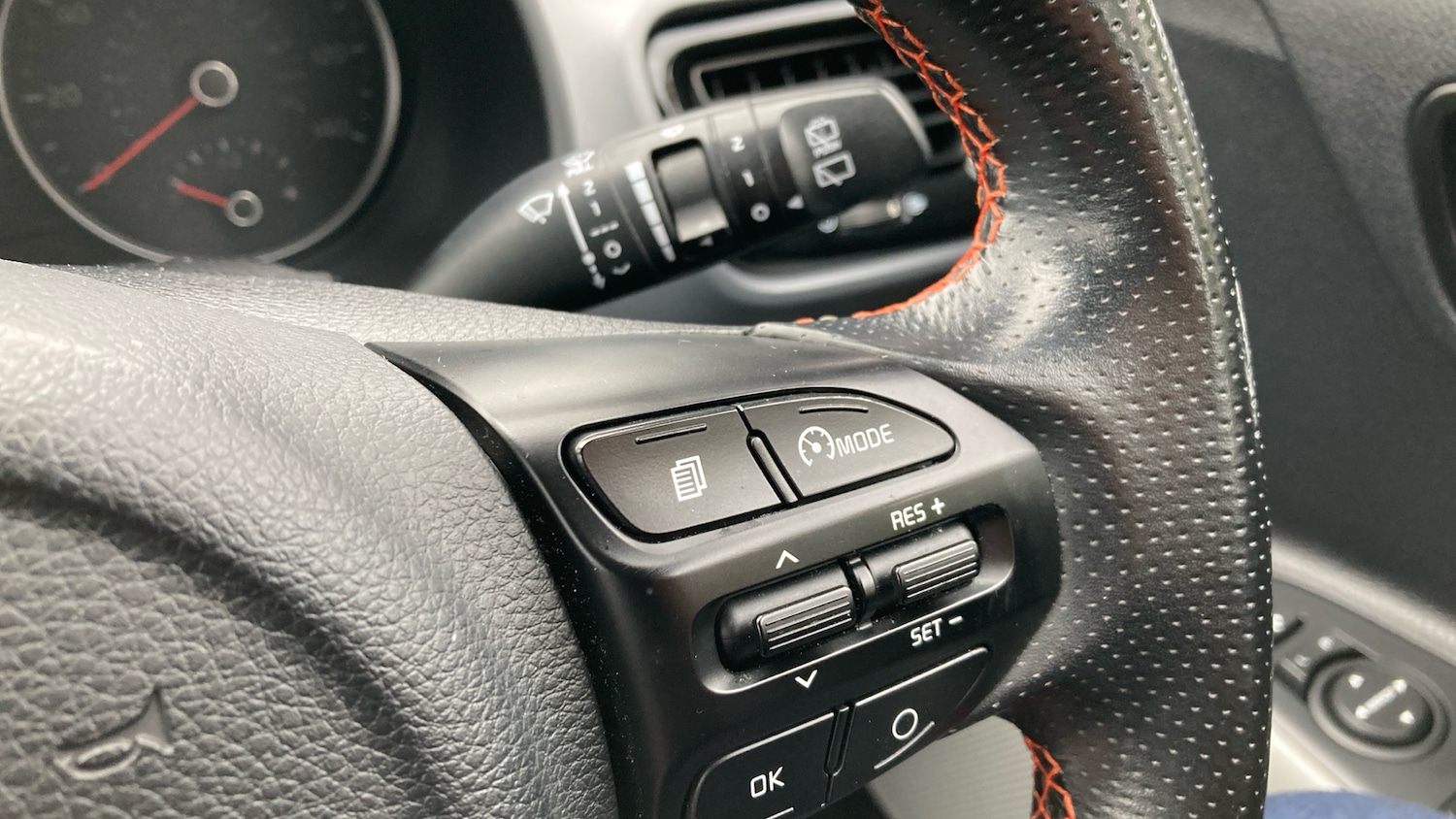 Used Kia Stonic 2019 for sale - 76329925: Photo 36