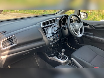 Used Honda Jazz 2019 for sale - 77963039: Photo