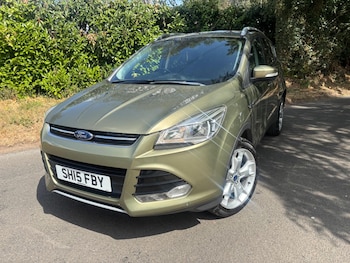 Used Ford Kuga 2015 for sale - 79544317: Photo