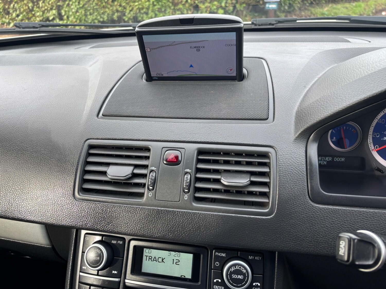 Used Volvo XC90 for sale - 77587156: Photo 19