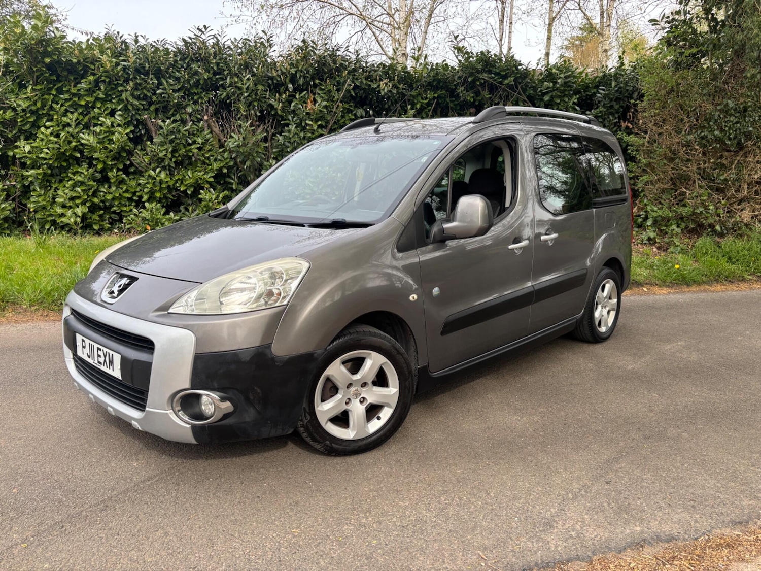 Used Peugeot Partner Tepee for sale - 78214155: Photo 2