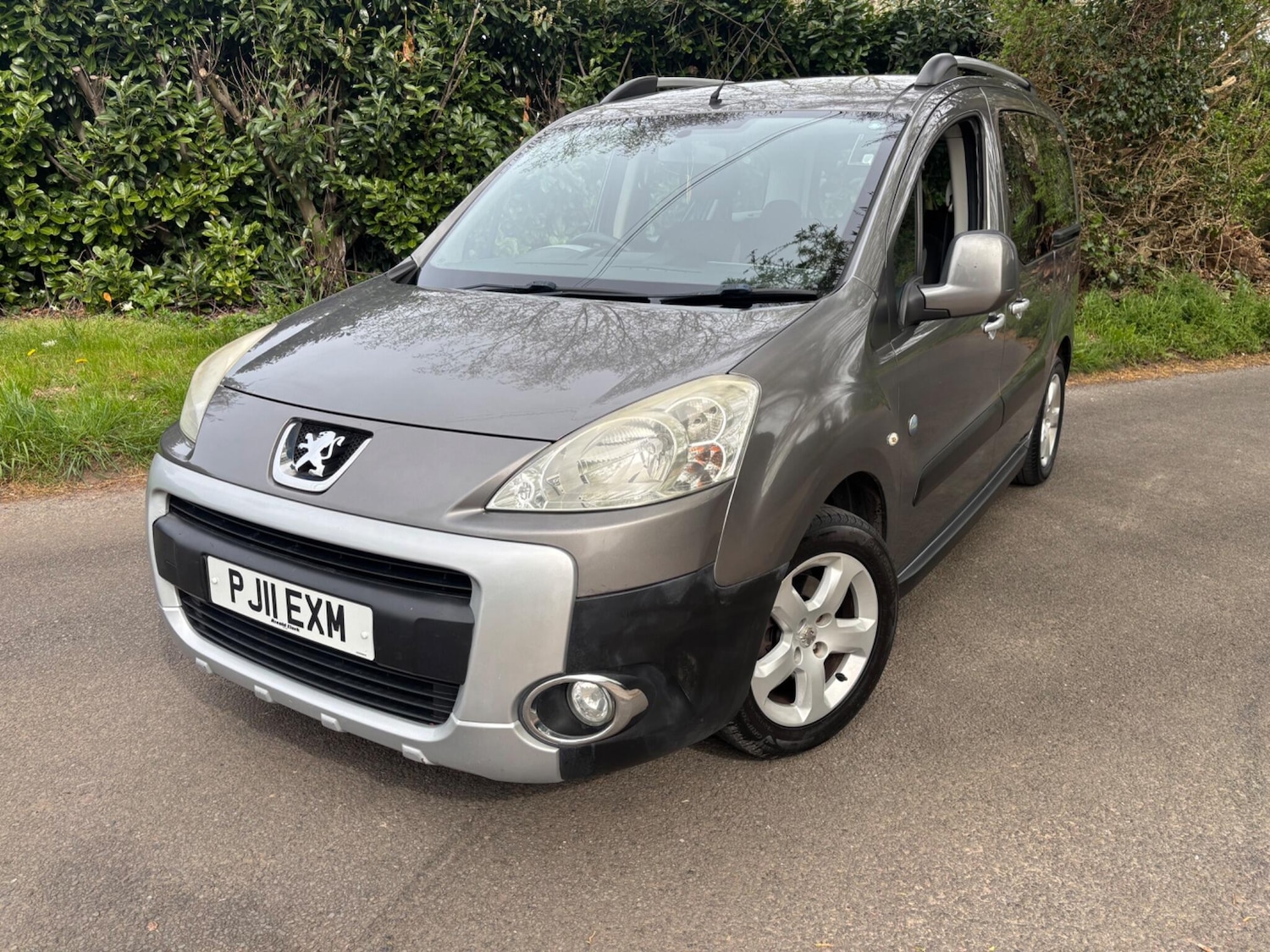 Used Peugeot Partner Tepee for sale - 78214155: Photo 3