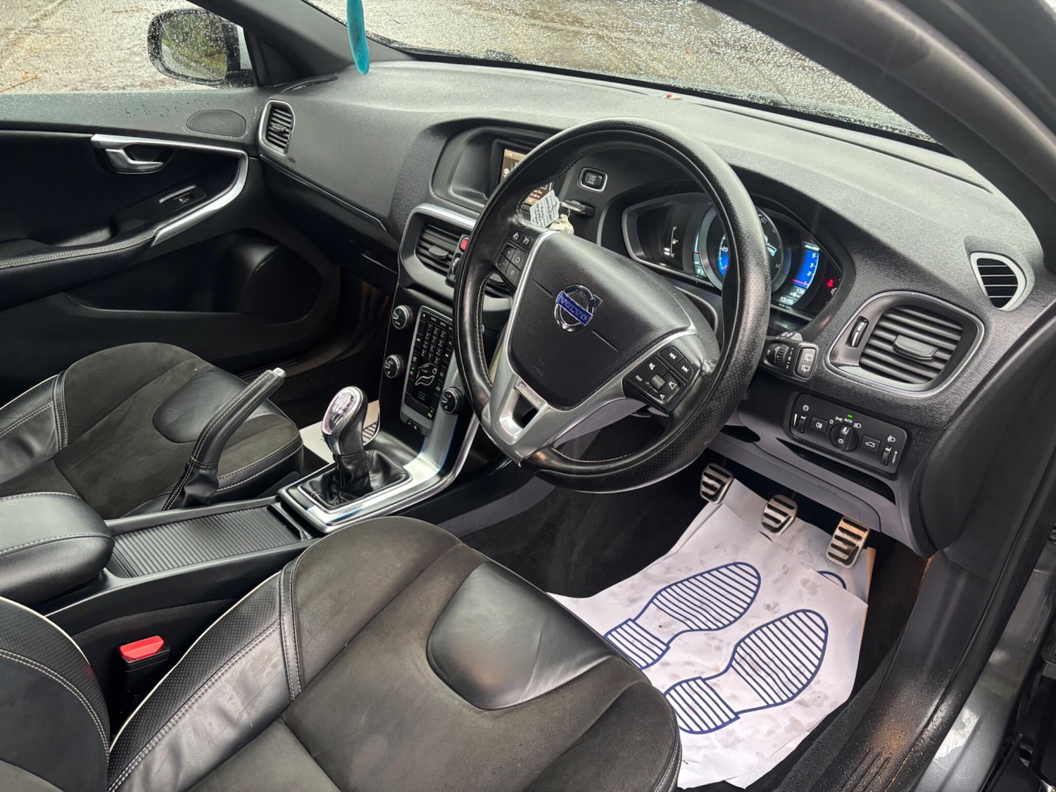 Used Volvo V40 2014 for sale - 77216147: Photo 18