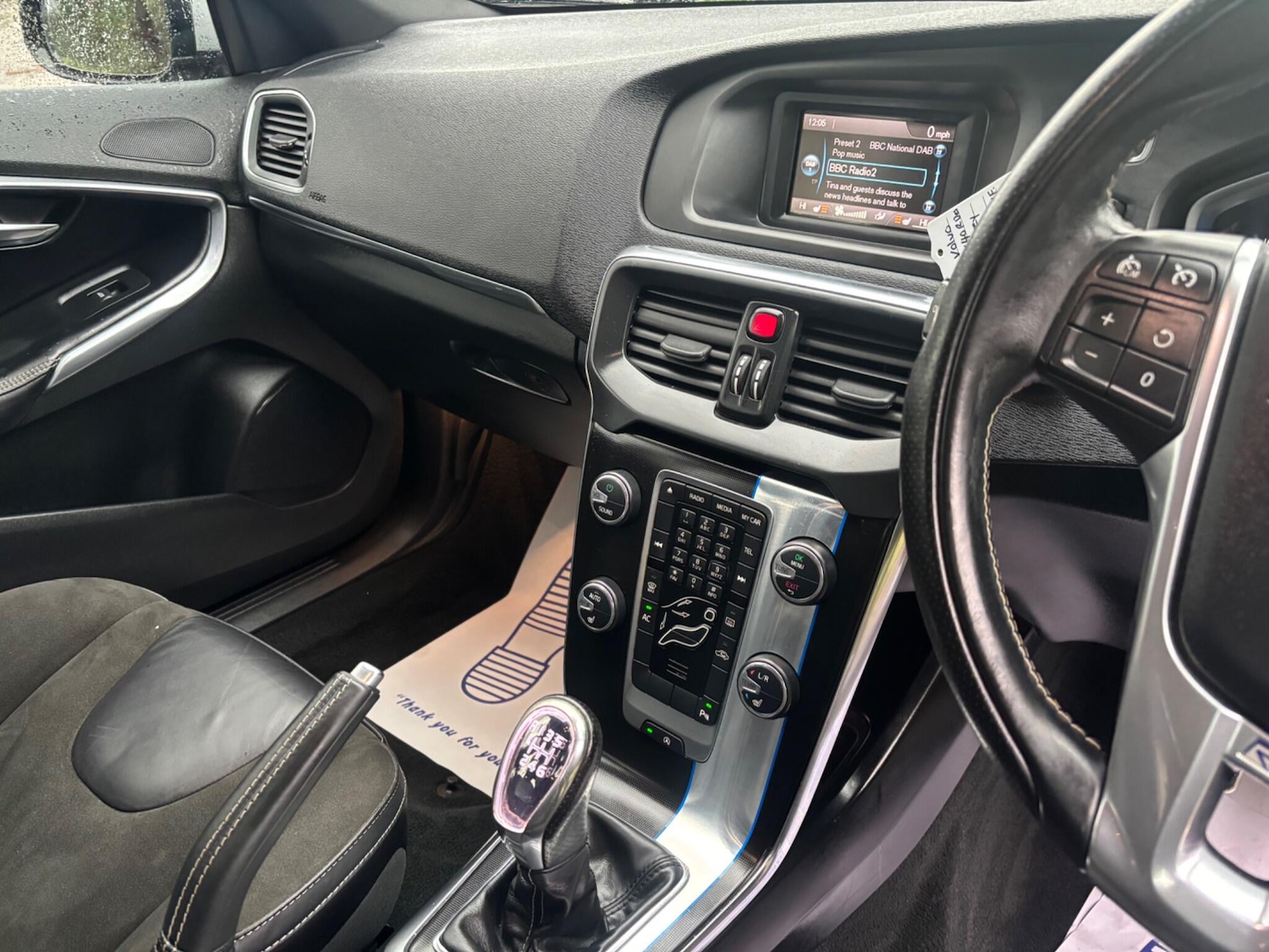 Used Volvo V40 2014 for sale - 77216147: Photo 19