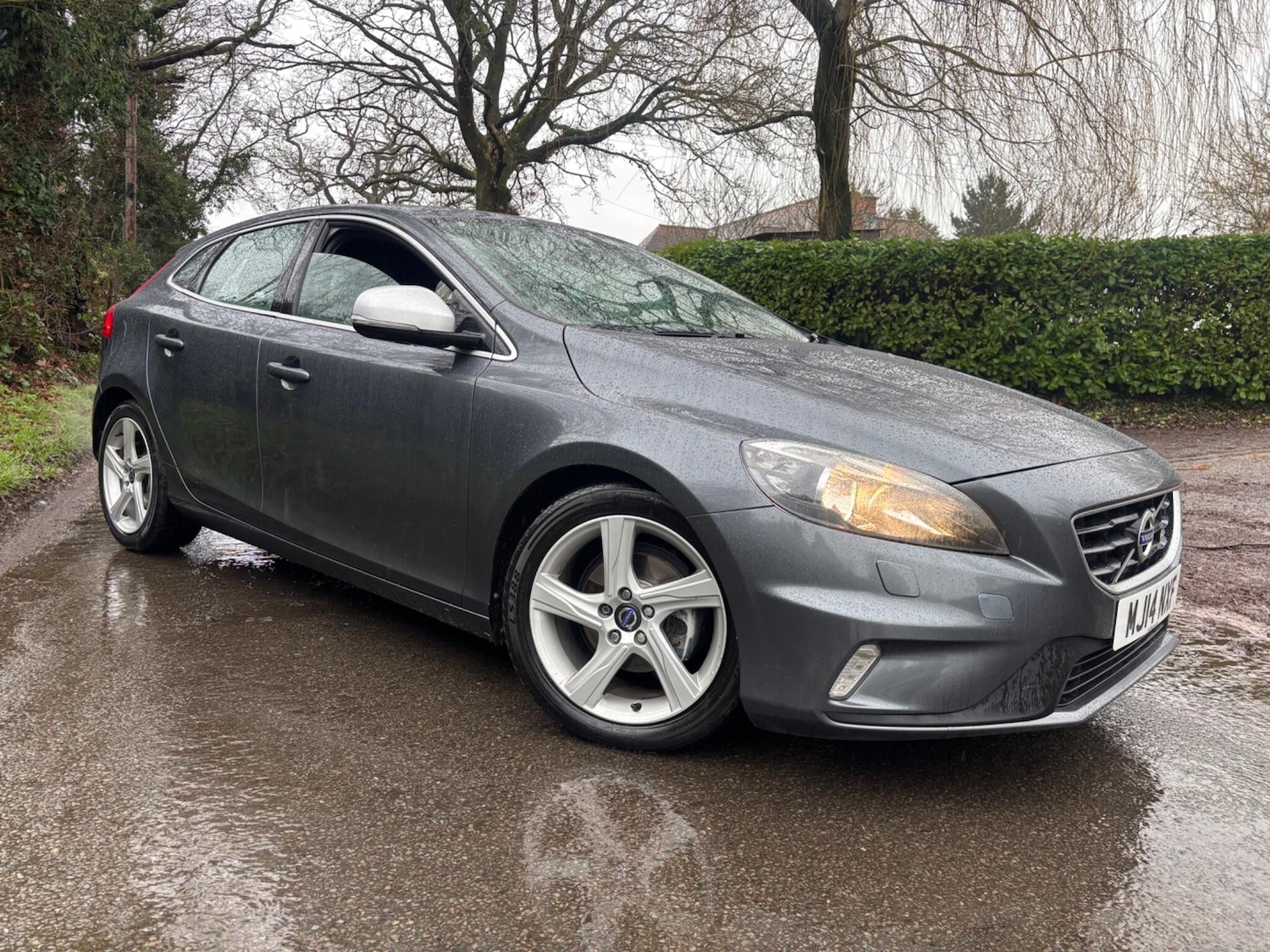 Used Volvo V40 2014 for sale - 77216147: Photo 7
