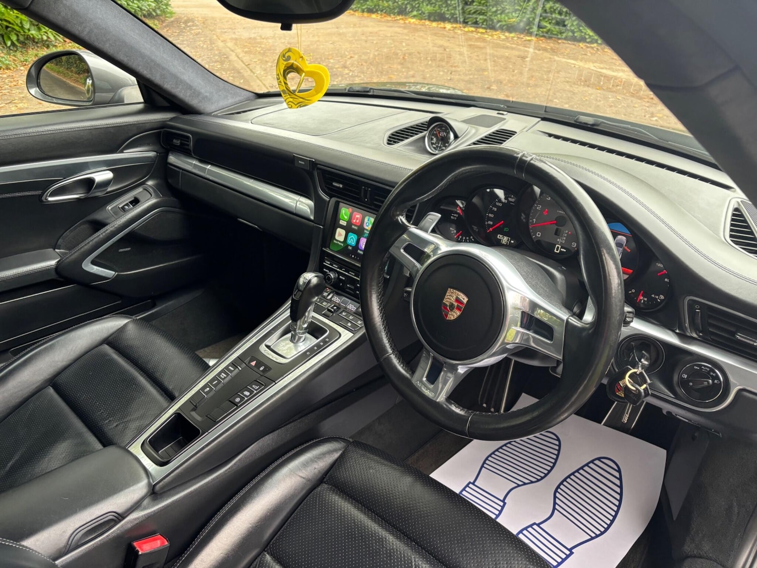 Used Porsche 911 2012 for sale - 76952389: Photo 16