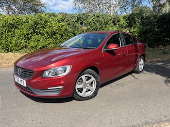 Used Volvo S60 2015 for sale - 79268427: Photo