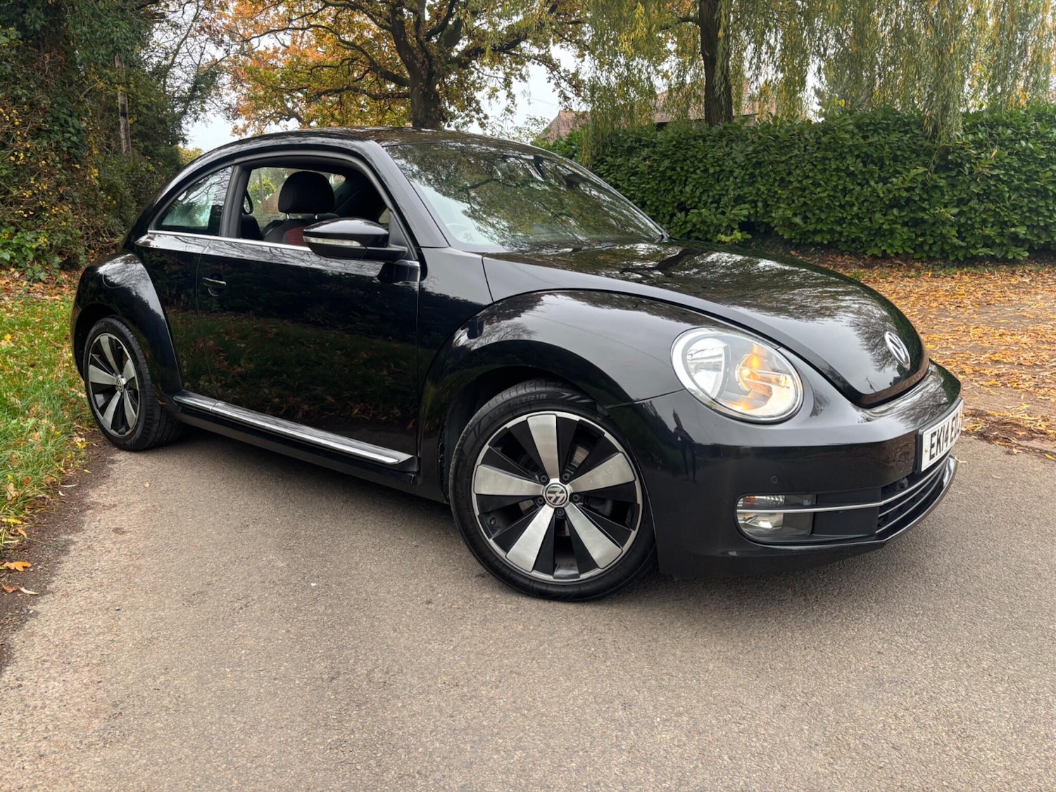 Used Volkswagen Beetle 2014 for sale - 76953406: Photo 2