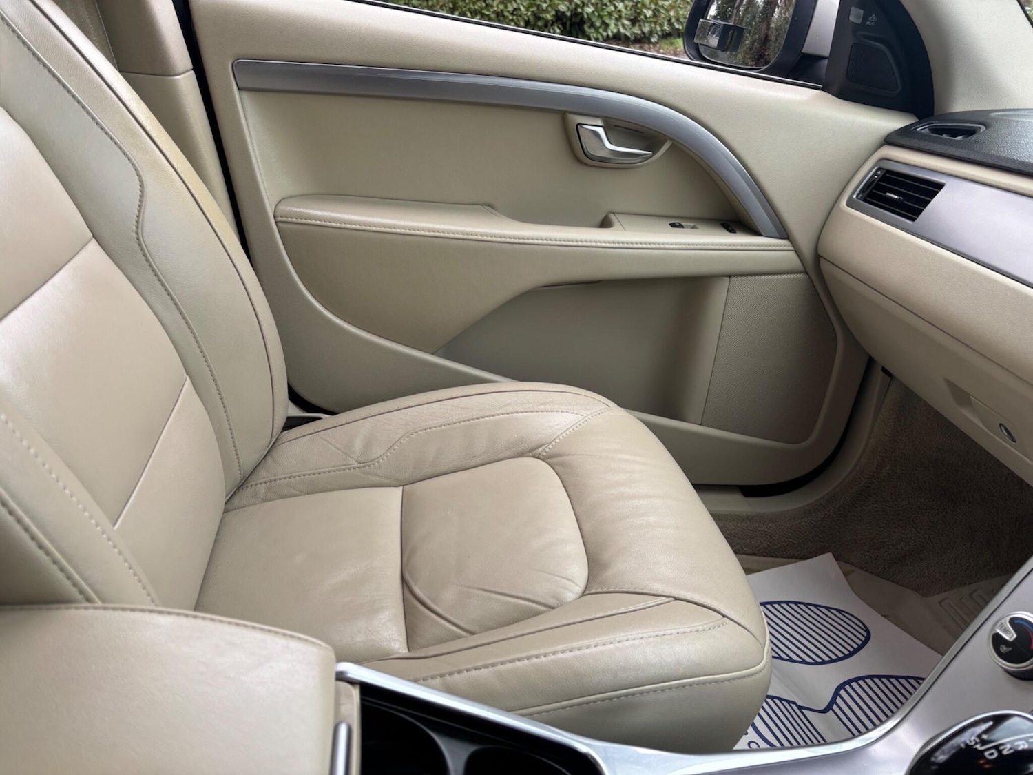 Used Volvo V70 2015 for sale - 77626114: Photo 20