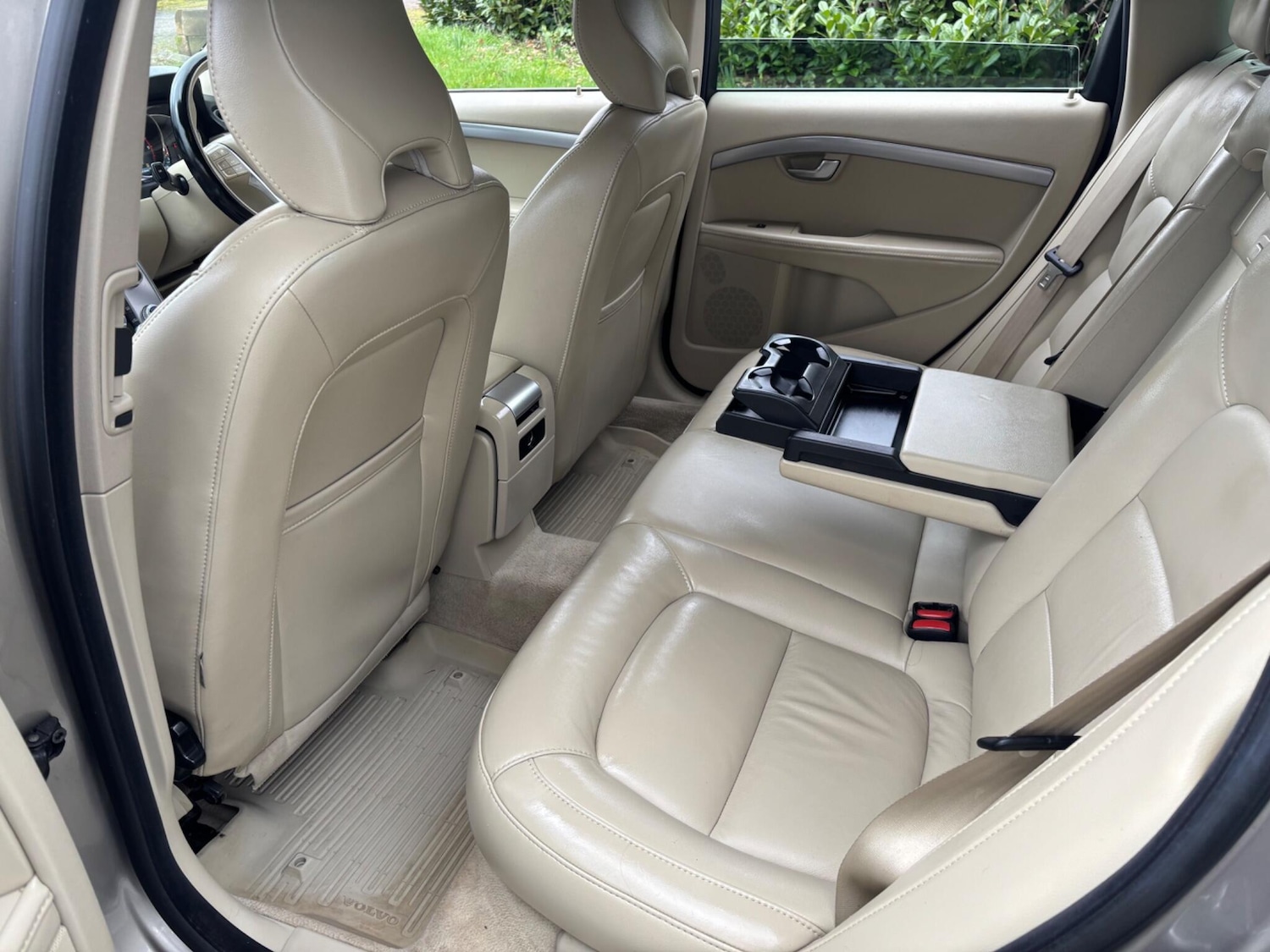 Used Volvo V70 2015 for sale - 77626114: Photo 29