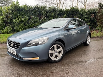 Used Volvo V40 2012 for sale - 77439761: Photo
