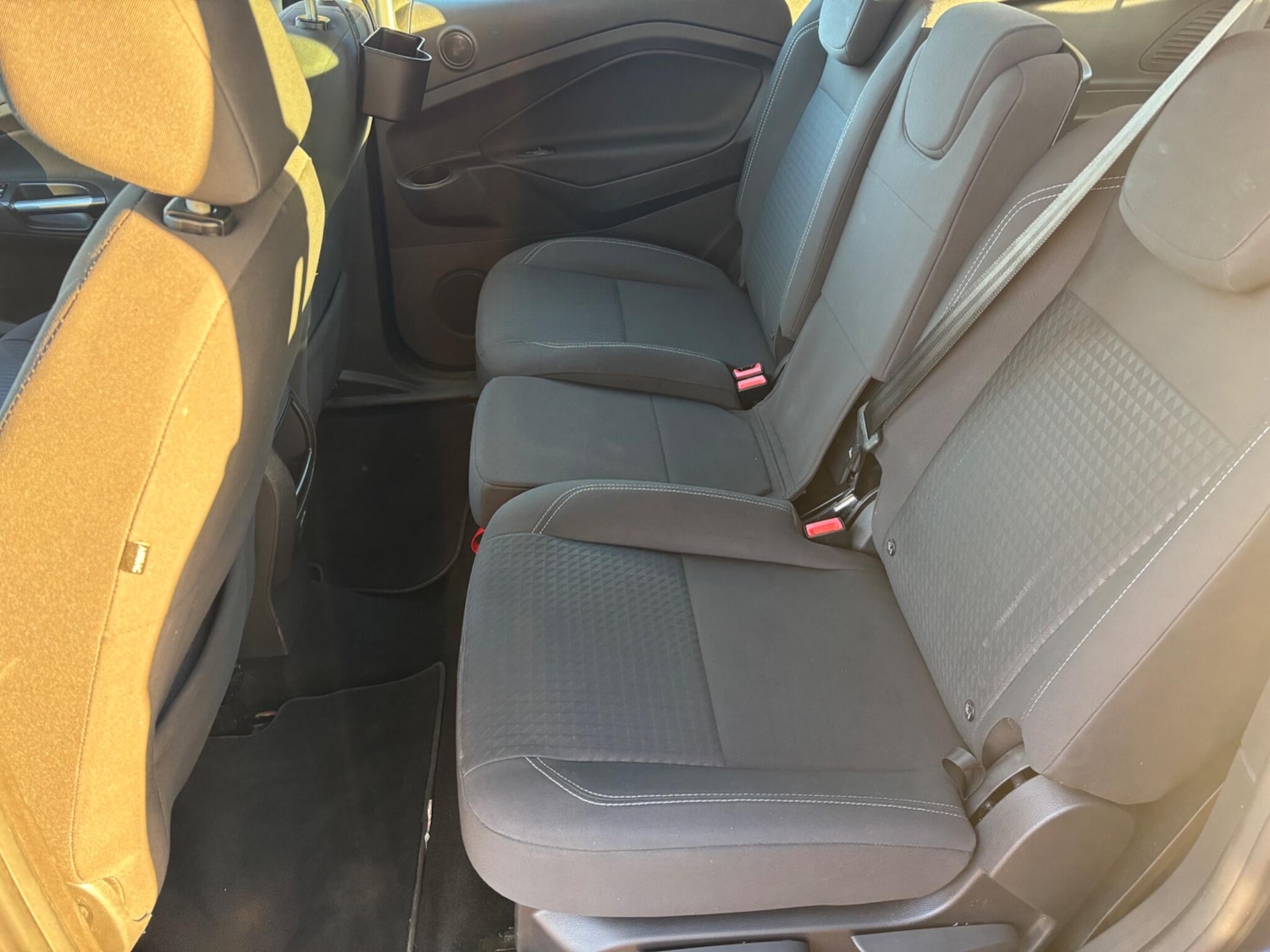 Used Ford Grand C-Max 2016 for sale - 76688690: Photo 26