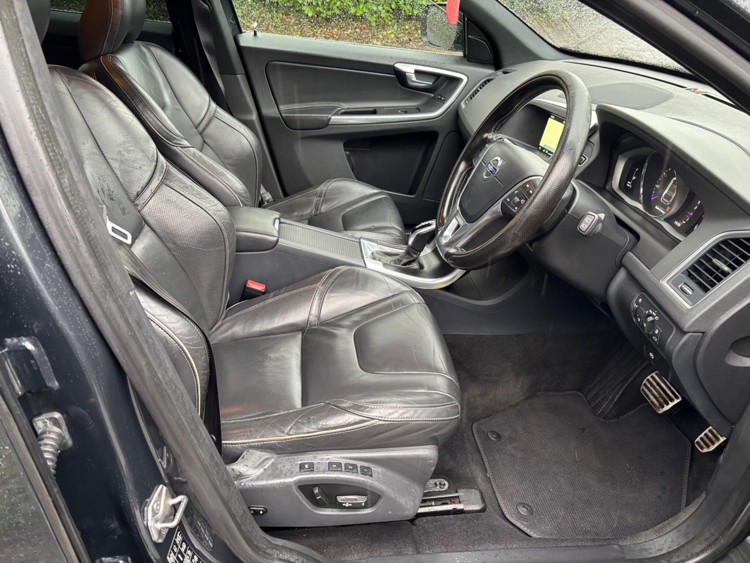 Used Volvo XC60 2017 for sale - 77216141: Photo 15