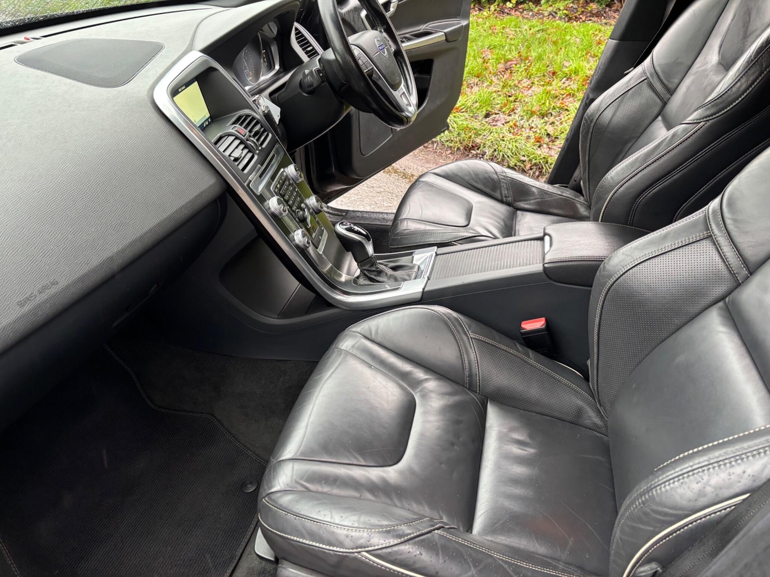 Used Volvo XC60 2017 for sale - 77216141: Photo 25