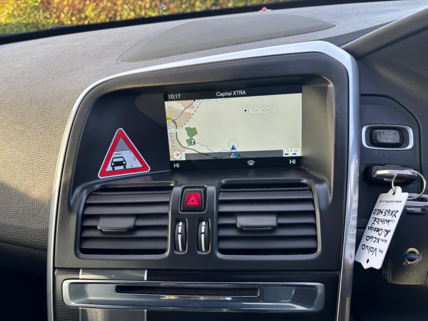 Used Volvo XC60 2015 for sale - 77230284: Photo 16