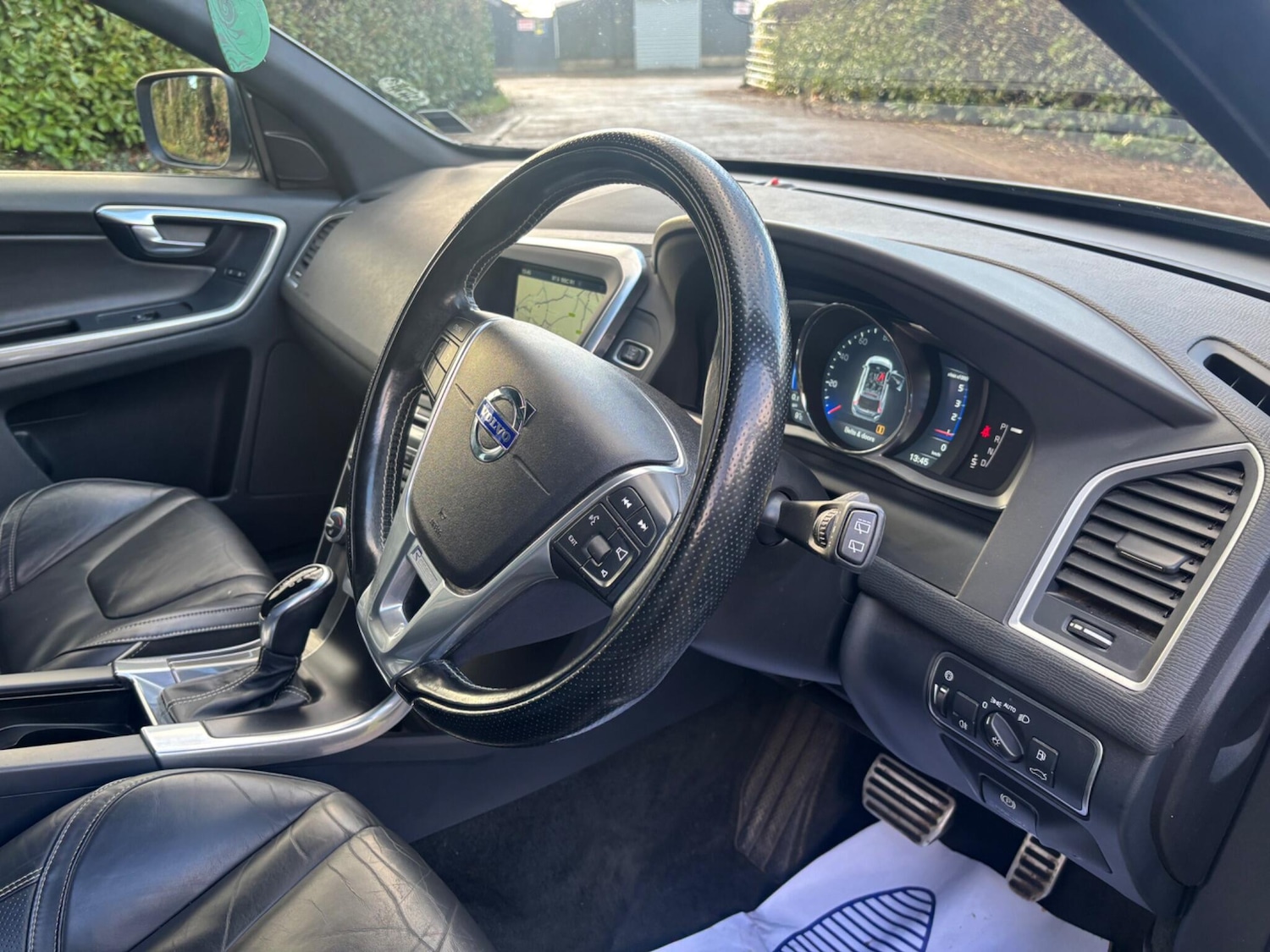 Used Volvo XC60 2014 for sale - 77216298: Photo 17