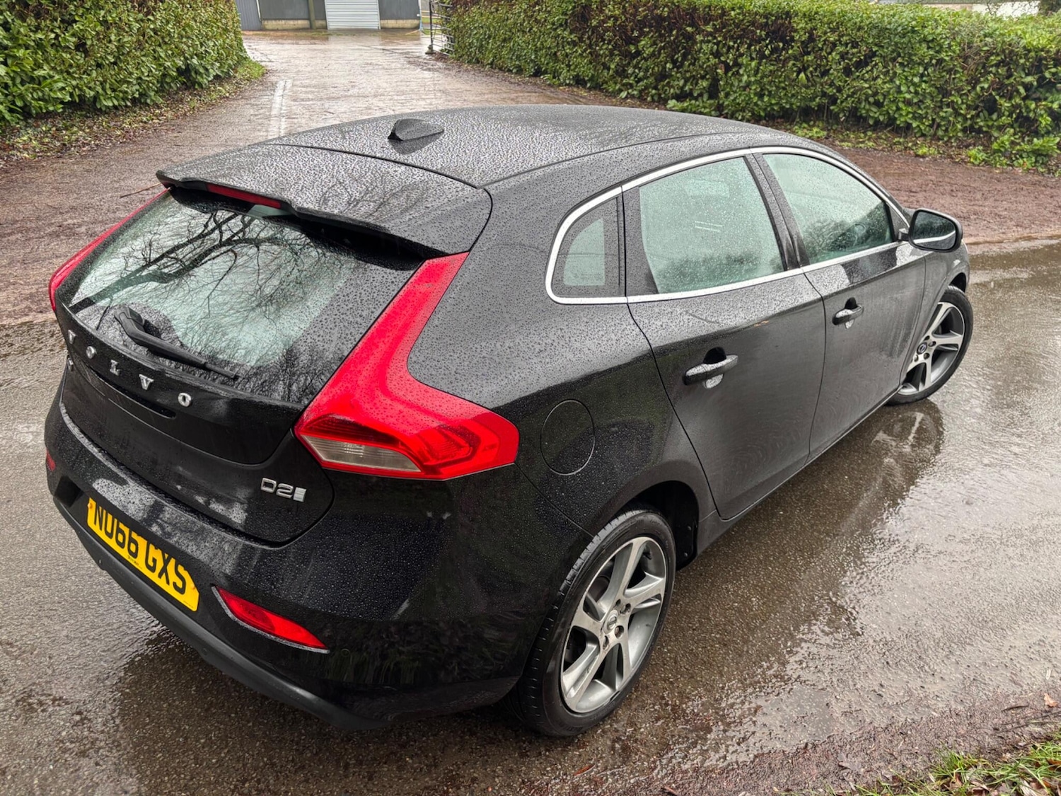Used Volvo V40 2016 for sale - 77215433: Photo 10