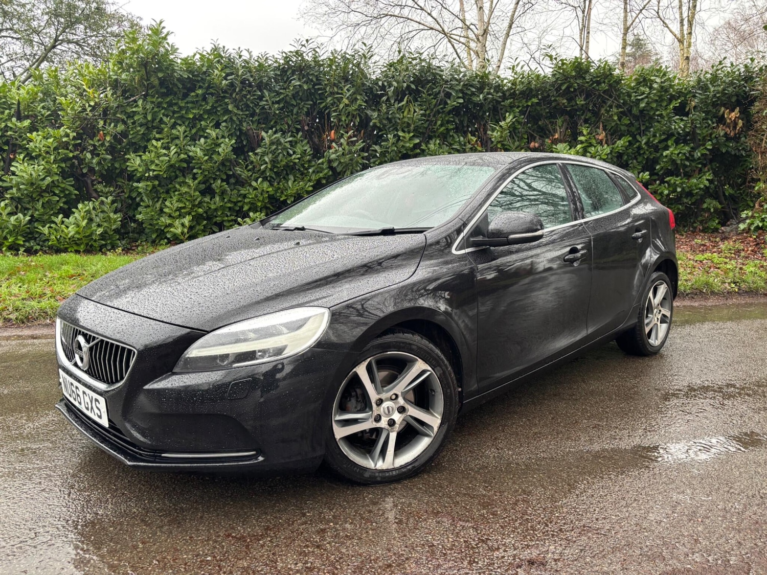 Used Volvo V40 2016 for sale - 77215433: Photo 2