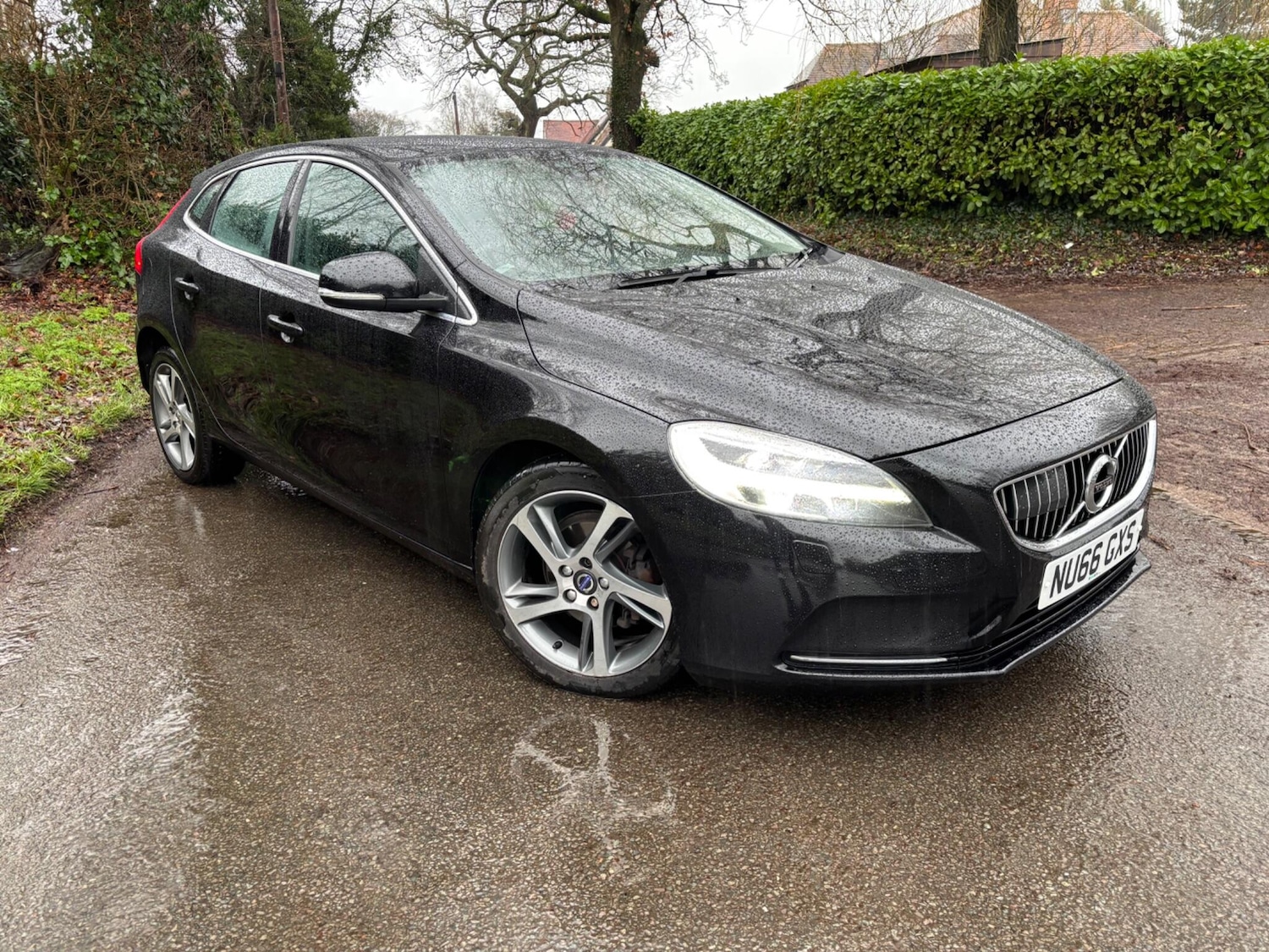 Used Volvo V40 2016 for sale - 77215433: Photo 5